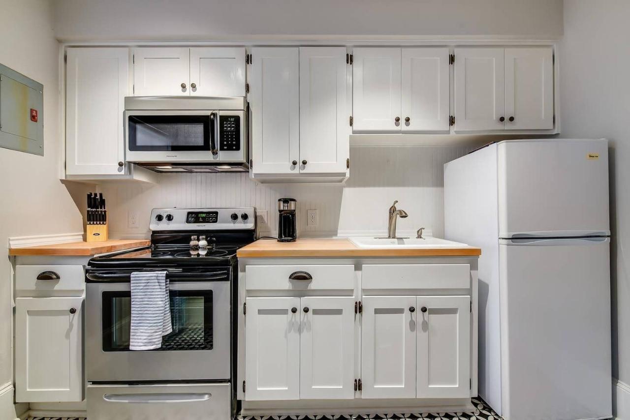 Mckenize Guest House: Travis Suite 1 Bd, 1Ba Marble Falls Exterior foto